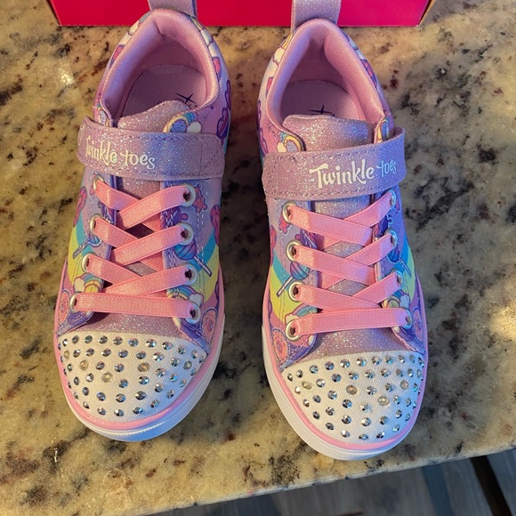 Skechers Other - NWT Sketchers Twinkle Toes: Twinkle Sparkle Winged Magic Light Up Sneakers, 12